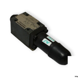 rexroth-R900858556-pressure-sequence-valve-used