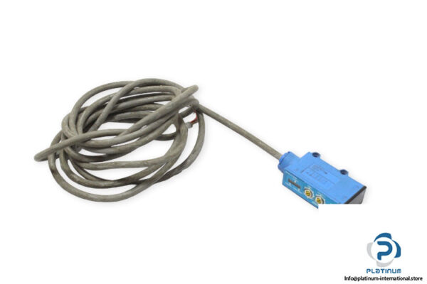 sick-WT6-N132-photoelectric-diffuse-sensor