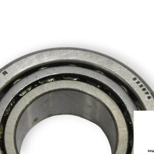 dkfddr-32207-A-tapered-roller-bearing-1