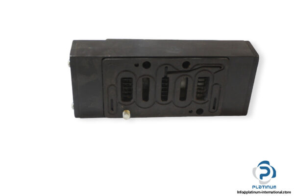 atlas-copco-ve45-er-er-double-solenoid-valve-without-coil-2