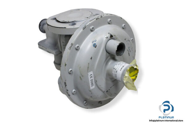 elster-mr-25f5-gas-pressure-regulator-1