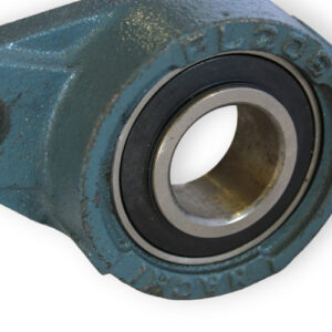 nachi-UKFL-206-oval-flange-ball-bearing-unit-(new)-1