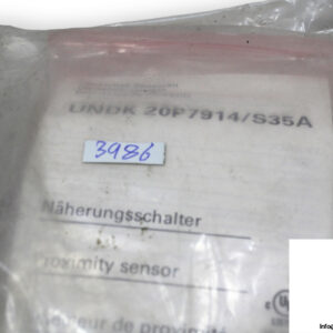 baumer-UNDK-20P7914_S35A-Ultrasonic-proximity-sensor-new-4