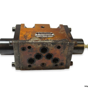 prva-petoletka-5548573-flow-control-valve-2