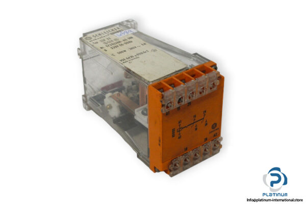 Schleicher-SSF-32-stepping-relay-(used)
