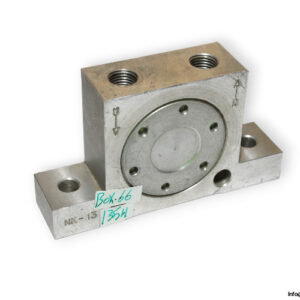 NK-13-pneumatic-vibrator-used