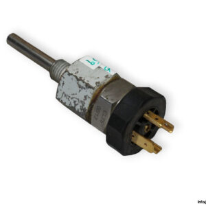 W8-PT100-pressure-switch-used