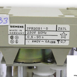siemens-7PR3051-0-time-relay-(new)-2