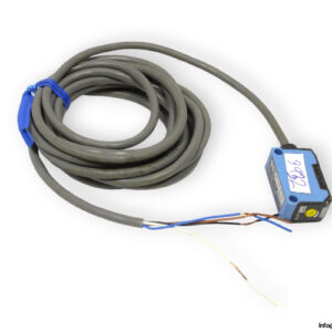 sick-WL-150-P132-miniature-photoelectric-sensor-new