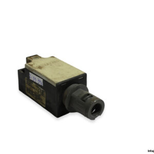 siemens-3SE2-200-1C-position-switch-used