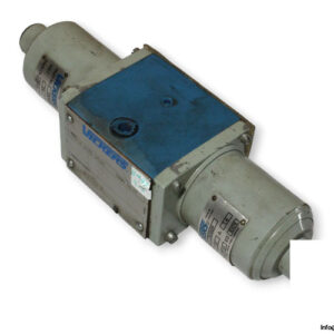 Vickers-DG4S4 -017C-24DC-50UG-GE15-solenoid-operated-directional-valve-(used)
