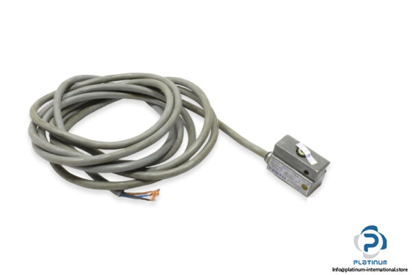 festo-SMTO-1-PS-K-LED-24-proximity-sensor