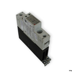 carlo-gavazzi-RGC1A60D15KKE-solid-state-relay-(used)
