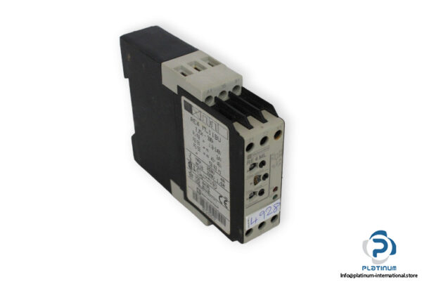 telemecanique-RE4-ML11BU-time-delay-relay-(used)