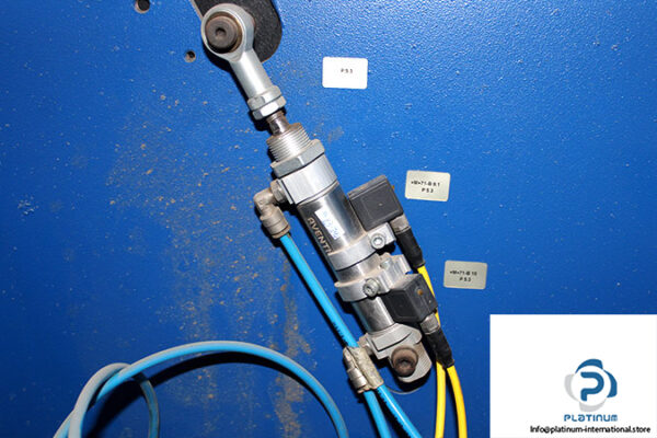 aventics-0822334203-pneumatic-cylinder-(used)