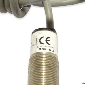 selet-b01eg188p0-inductive-sensor-used-3