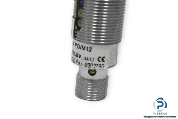 pulsotronic-RTH-120A-PO_M12-photoelectric-diffuse-sensor-used-3