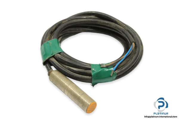 siemens-3RG4012-0AG01-inductive-sensor