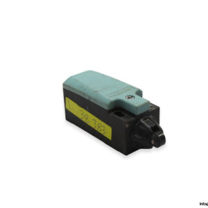 Siemens-3SE5-232-0HD03-1AK5-position-switch
