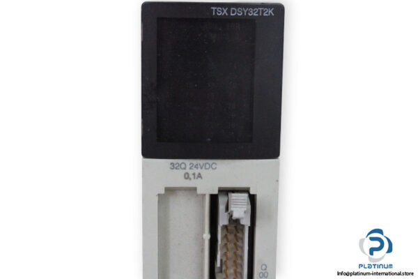 schneider-TSXDSY32T2K-discrete-output-module-used-3