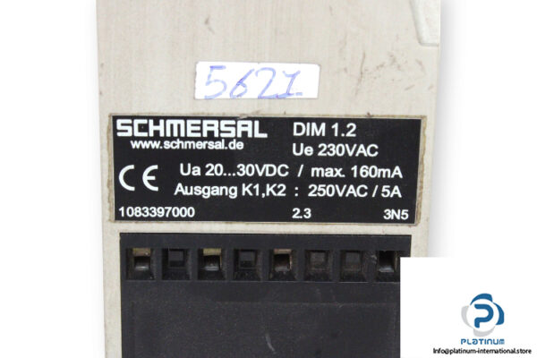 Schmersal-DIM-1.2_230-VAC-motion-control-monitor-(used)-2