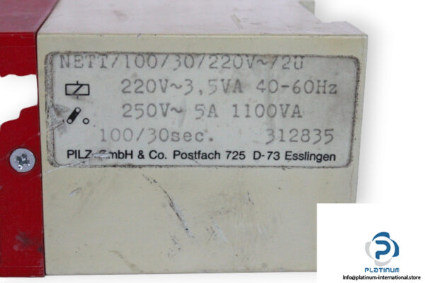 pilz-NETT_100_30_220VAC_2U-timer-(used)-1