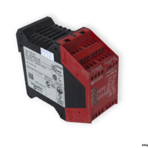 telemecanique-XPSAK311144-safety-relay-used