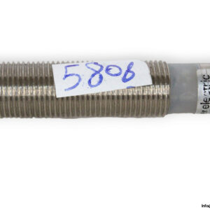 baumer-IFR-12-24-31_S12_L-inductive-proximity-switch-used-4