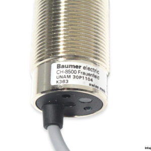 baumer-unam-30p1104-ultrasonic-proximity-sensor-2