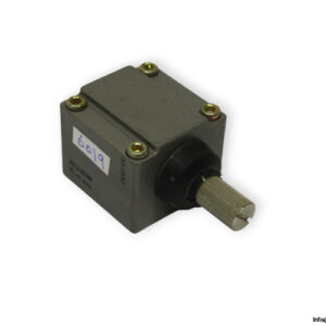 telemecanique-ZC2JE09-limit-switch-head-(used)