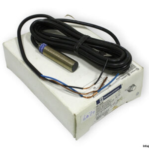 telemecanique-XS1M12NA370-inductive-sensor-new