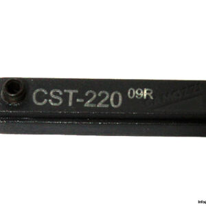 camozzi-cst-220-09r-magnetic-proximity-switch-3
