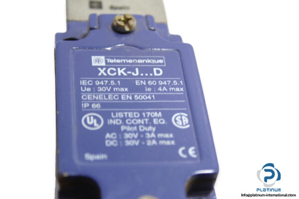 telemecanique-zck-j1d_zck-e62-limit-switch-new-3