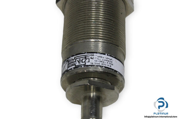 balluff-BES-516-354-A0-X-05-inductive-proximity-sensor-used-2