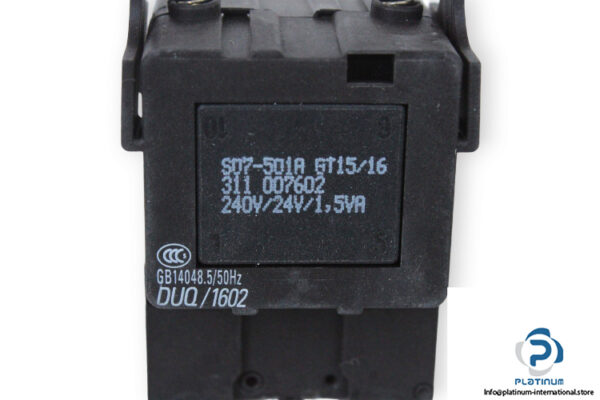 siemens-3SB3-400-3C-lamp-holder-(new)-1