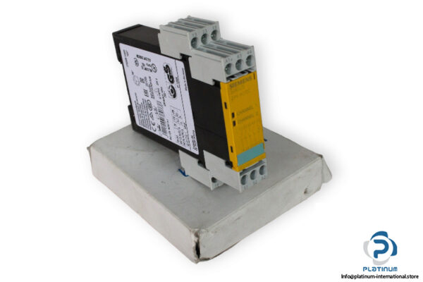 siemens-3TK2830-1CB30-safety-relay-(New)