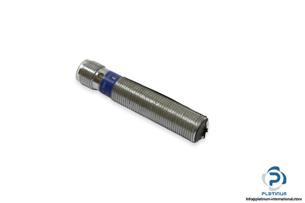 Telemecanique-XS1M12KP370D-inductive-sensor
