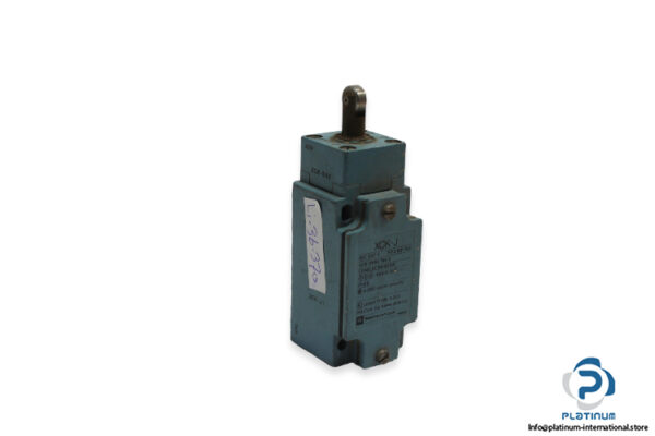 telemecanique-ZCK-J1_ZCK-E62-limit-switch