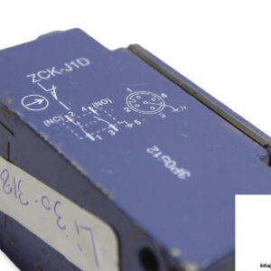 telemecanique-zck-j1d-limit-switch-1