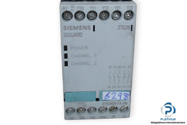 siemens-3TK2825-1AJ20-safety-relay-(new)-1