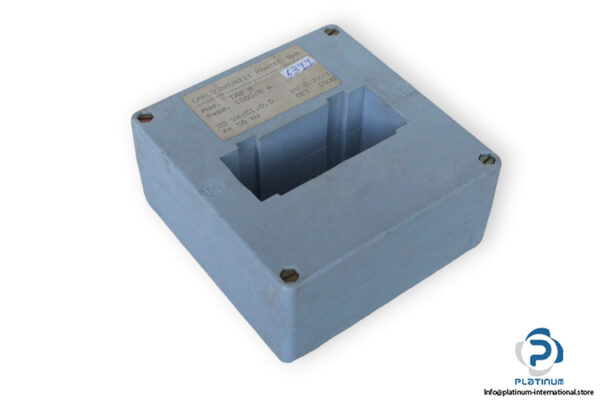 carlo-ganazzi-TAD8-1000_5A-current-transformer-(new)
