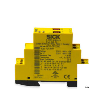 sick-ue12-2fg2d0-safety-relay-1