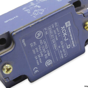 telemecanique-zck-j1d-limit-switch-2