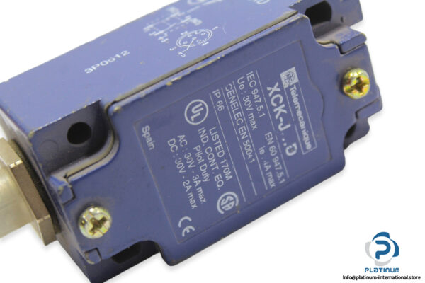 telemecanique-zck-j1d-limit-switch-2
