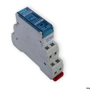 eltako-ER11-002-switch-relay-(used)