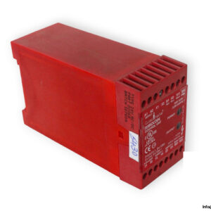 guard-master-24-V-AC_DC-02068-control-unit-(used)