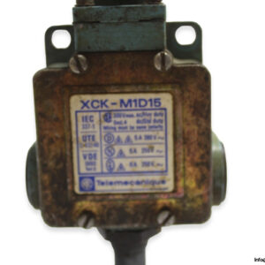 telemecanique-xck-m1d15-limit-switch-3