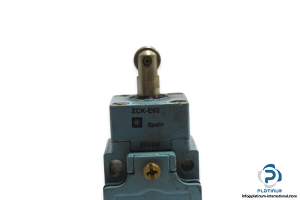telemecanique-zck-j2_zck-e62-limit-switch-1