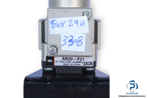 Smc-AR20-F01-pressure-regulator-(used)-2