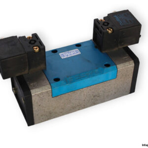 Festo-159714-solenoid-valve-(used)